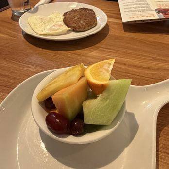 Broken Yolk Cafe - Breakfast & Brunch Near Me - Irvine, California