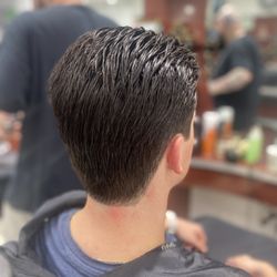 Barber Shop 72