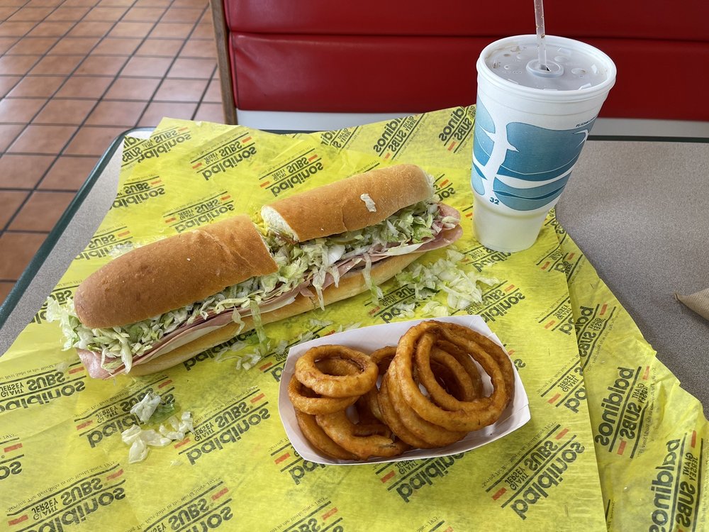 BALDINOS GIANT JERSEY SUBS Updated September 2024 16 Photos & 27 Reviews 3018 Fort Bragg
