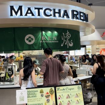 Matcha Ren - In the middle of the food court in Mitsuwa Marketplace - Ice Cream & Frozen Yogurt Near Me - Costa Mesa, California