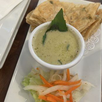Thai Basil Restaurant - Scallion Pancake/Roti with Curry Dip - Thai Near Me - Boston, Massachusetts