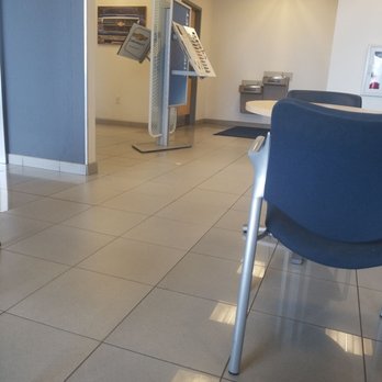 Andy Mohr Chevrolet - Inside waiting area - Car Dealers Near Me - Plainfield, Indiana Andy Mohr Chevrolet - Inside waiting area - Car Dealers Near Me - Plainfield, Indiana
