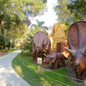 Dinosaur World - Dinosaur World!!! - Museums Near Me - Cave City, Kentucky