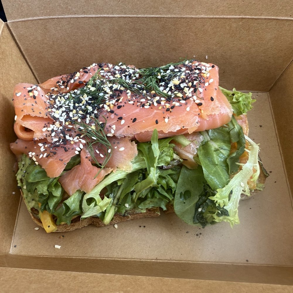 El Siete Mares - Avocado Toast SO GOOD El Siete Mares - Avocado Toast SO GOOD