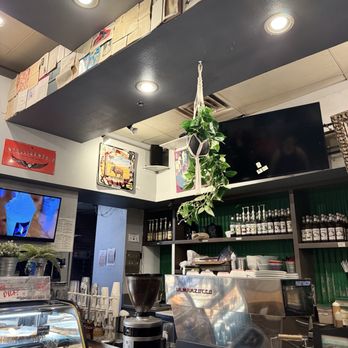 MadHouse Coffee - Coffee & Tea Near Me - Las Vegas, Nevada