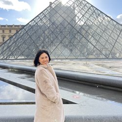 Pyramide du Louvre - Me at the Lourve