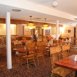 Roundtable Restaurant and Bar