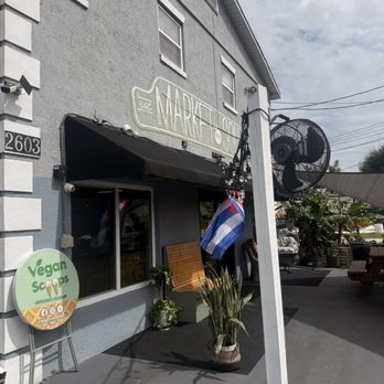 Vegan Scoops - Entrance - Ice Cream & Frozen Yogurt Near Me - Orlando , Florida Vegan Scoops - Entrance - Ice Cream & Frozen Yogurt Near Me - Orlando , Florida