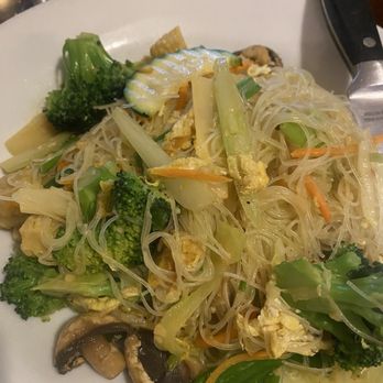 Kitchen Master - Singapore Rice Noodle vegetable - Chinese Near Me - Frisco, Texas