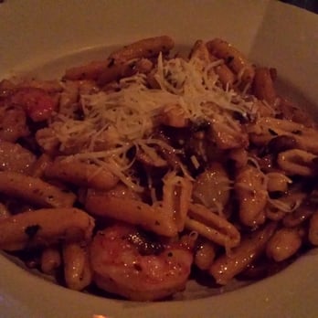 Roman Cucina - Pasta Special (scallops, shrimp, and mushrooms in Bianco Diovolo sauce) - Italian Near Me - Fullerton, California Roman Cucina - Pasta Special (scallops, shrimp, and mushrooms in Bianco Diovolo sauce) - Italian Near Me - Fullerton, California