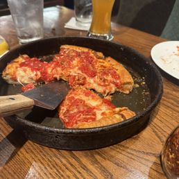 Deep dish pizza Deep dish pizza