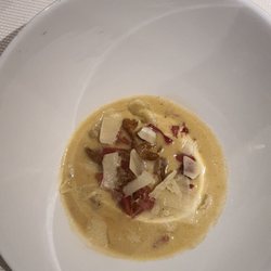 Le Pontvys - Une entrée au morilles formidable... super endroit pour passer une excellente soirée entre amis..ou seul...je recommande vivement