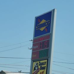 Sunoco Northside Fuel - Gas 3.16 and a block away 3.59