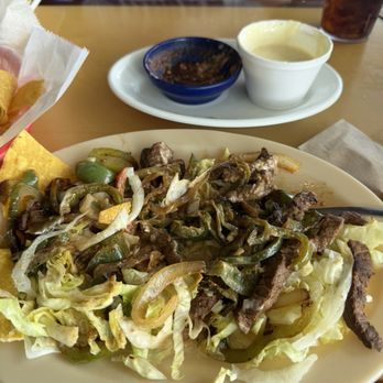 Acapulco Restaurant - Fajita Salad - Mexican Near Me - Atmore, Alabama Acapulco Restaurant - Fajita Salad - Mexican Near Me - Atmore, Alabama