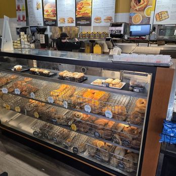 Einstein Bros. Bagels - BAGELS - Breakfast & Brunch Near Me - Alpharetta, Georgia