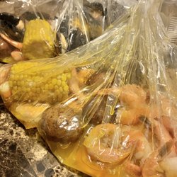 Wing N Crab Shack - Seafood Boil