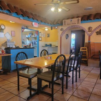 Los Compadres - Inside - Mexican Near Me - Oroville, California