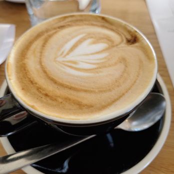 Bayside Eatery - Flat white - Juice Bars & Smoothies Near Me - Snells Beach, AUK