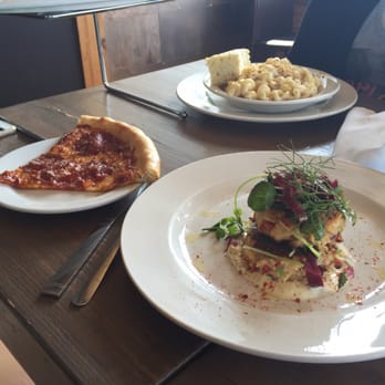 Pickled Fish Restaurant - Crabcakes pepperoni pizza and Mac-n-cheese - New American Near Me - Long Beach, Washington