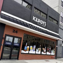 Kilroy’s On The Square - Outside