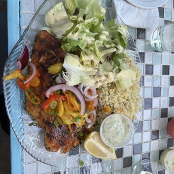 Restaurant Cape Cod - Grilled mahi-mahi with Cajun spices - Seafood Near Me - Sainte-Anne-de-Bellevue, Quebec