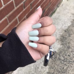 SNS powder with Matte finish.