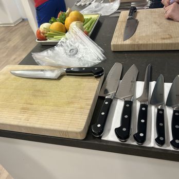 ZWILLING Cooking Studio - My station - Cooking Schools Near Me - Pleasantville, New York ZWILLING Cooking Studio - My station - Cooking Schools Near Me - Pleasantville, New York