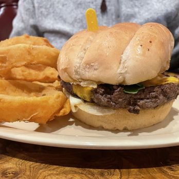 Crystal Beer Parlor - Chuck burger with their homemade onion rings - Southern Near Me - Savannah, Georgia Crystal Beer Parlor - Chuck burger with their homemade onion rings - Southern Near Me - Savannah, Georgia