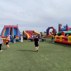 Let's Party Las Vegas - We can help you with large event rentals!