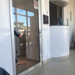 Hospital TJ - Entrance to the clinic, Small waiting room