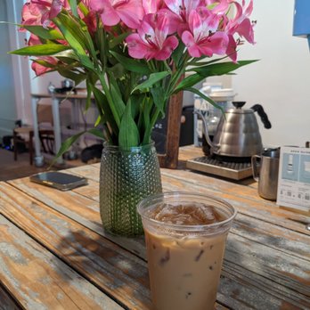 Perfect Lovers - Iced vanilla oat latte - Coffee & Tea Near Me - Durham, North Carolina
