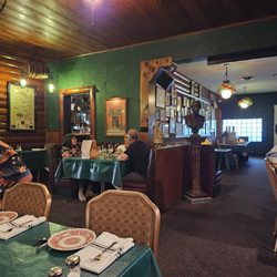 Giannini's Italian Dinners - Canopy dining area