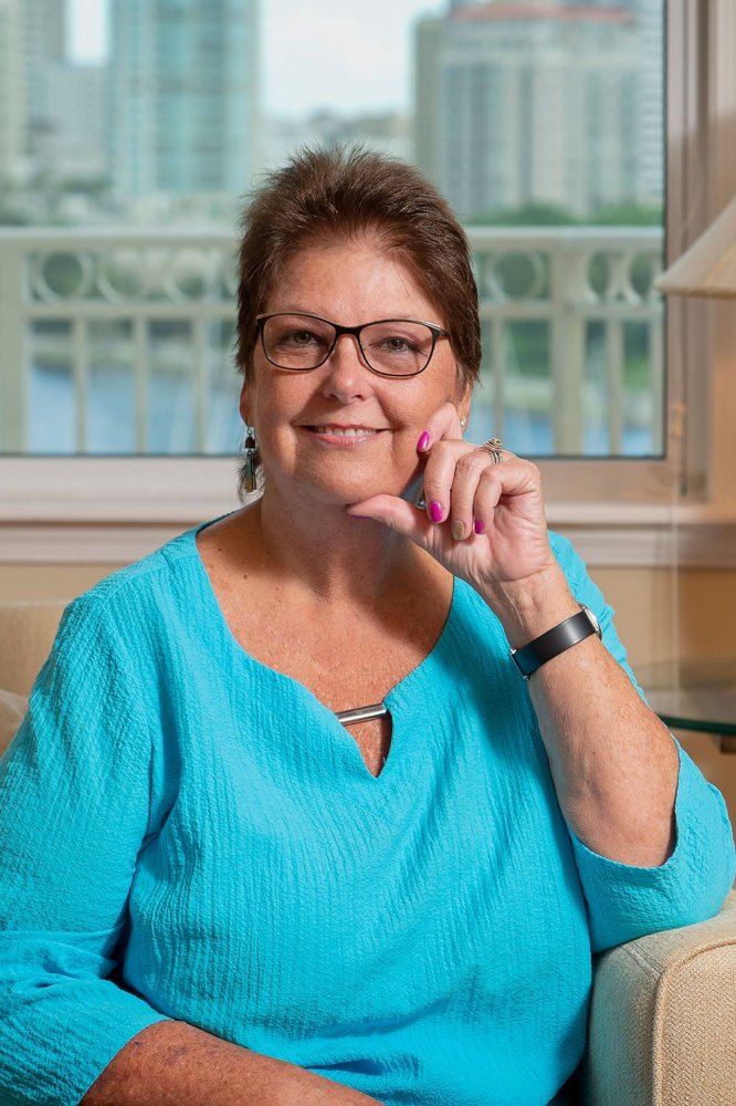 RUSSELL PROPERTY GROUP 15 Photos Property Management 696 1st Ave