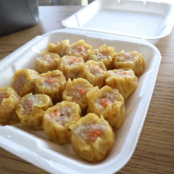 Honey Bakery - a tray of steamed dumplings on a table - Bakeries Near Me - Reno, Nevada Honey Bakery - a tray of steamed dumplings on a table - Bakeries Near Me - Reno, Nevada