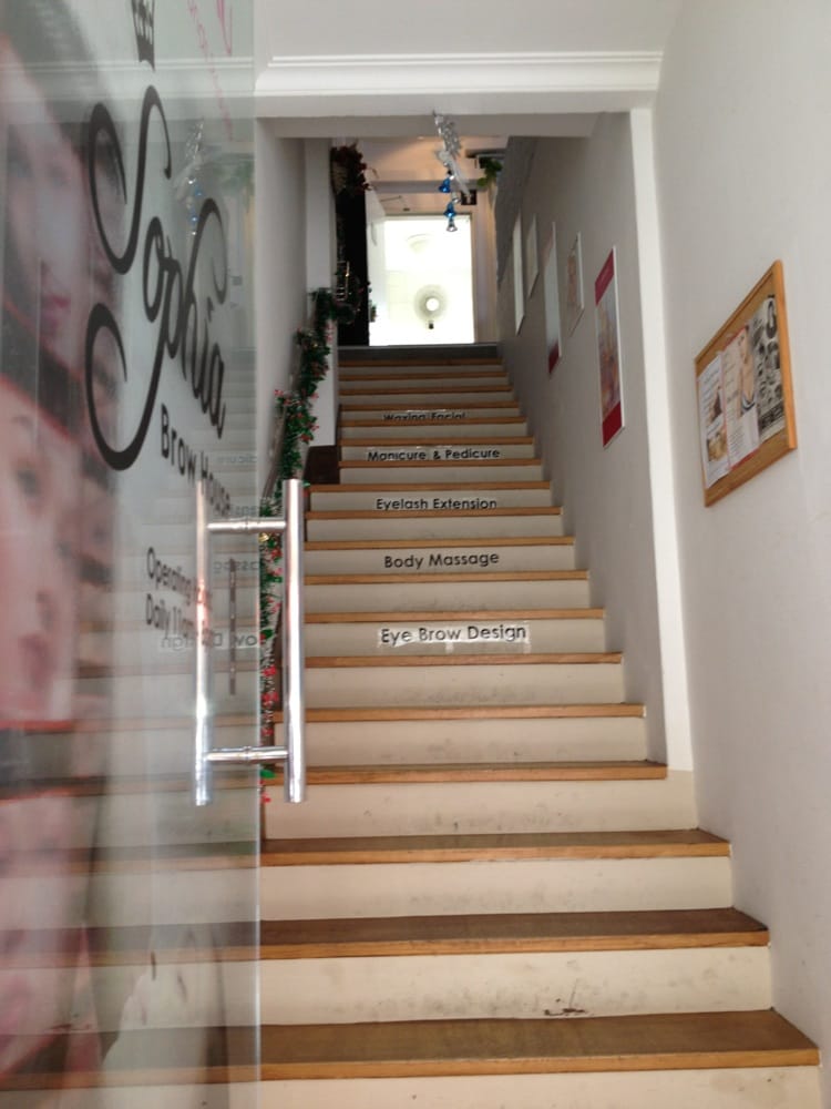 SOPHIA BROW HOUSE 28A Liang Seah Street, Singapore, Singapore Hair