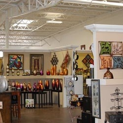 Essential Decor - Www.entradacollection.com showroom
