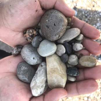 Sleeping Bear Dunes National Lakeshore - Beautiful stones - Parks Near Me - Empire, Michigan