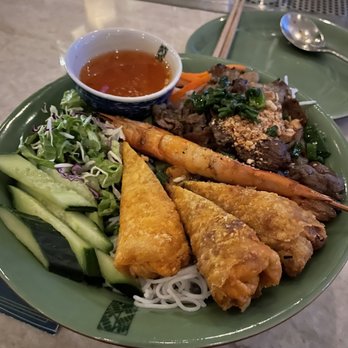 Anh and Chi - Vietnamese Near Me - Vancouver, British Columbia