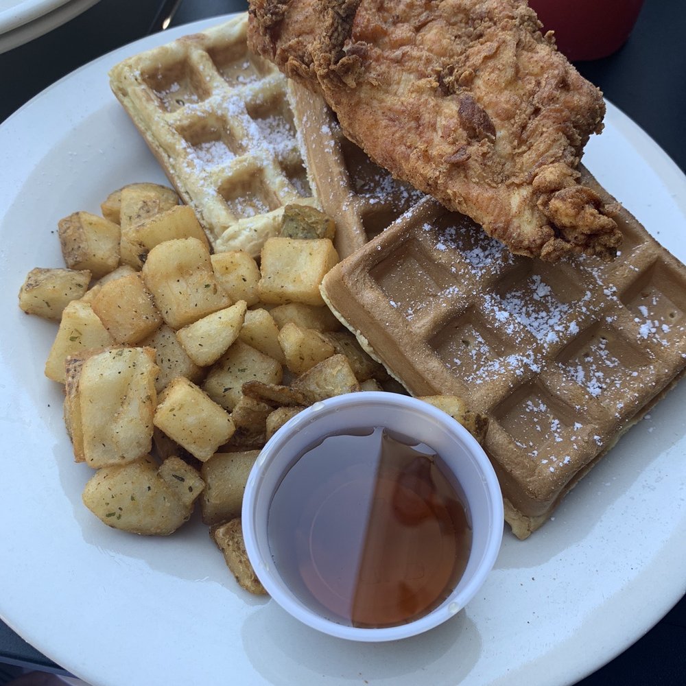 Greyhound Tavern - Chicken and waffles - Burgers Near Me - Bridgewater, Massachusetts Greyhound Tavern - Chicken and waffles - Burgers Near Me - Bridgewater, Massachusetts