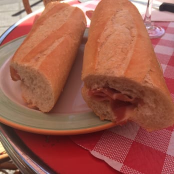Le Bar du Marché - Cafes Near Me - Paris, 75 Le Bar du Marché - Cafes Near Me - Paris, 75