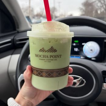 Mocha Point - Banana Cream Matcha - Coffee & Tea Near Me - Saint Charles, Missouri