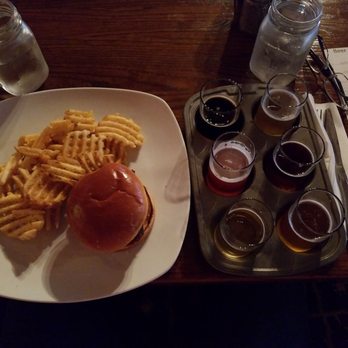 Mountaineer Grill - New American Near Me - McKinley Park, Alaska