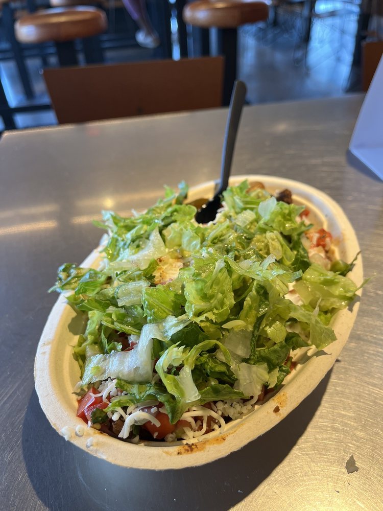 CHIPOTLE MEXICAN GRILL Updated July 2024 24 Photos & 56 Reviews
