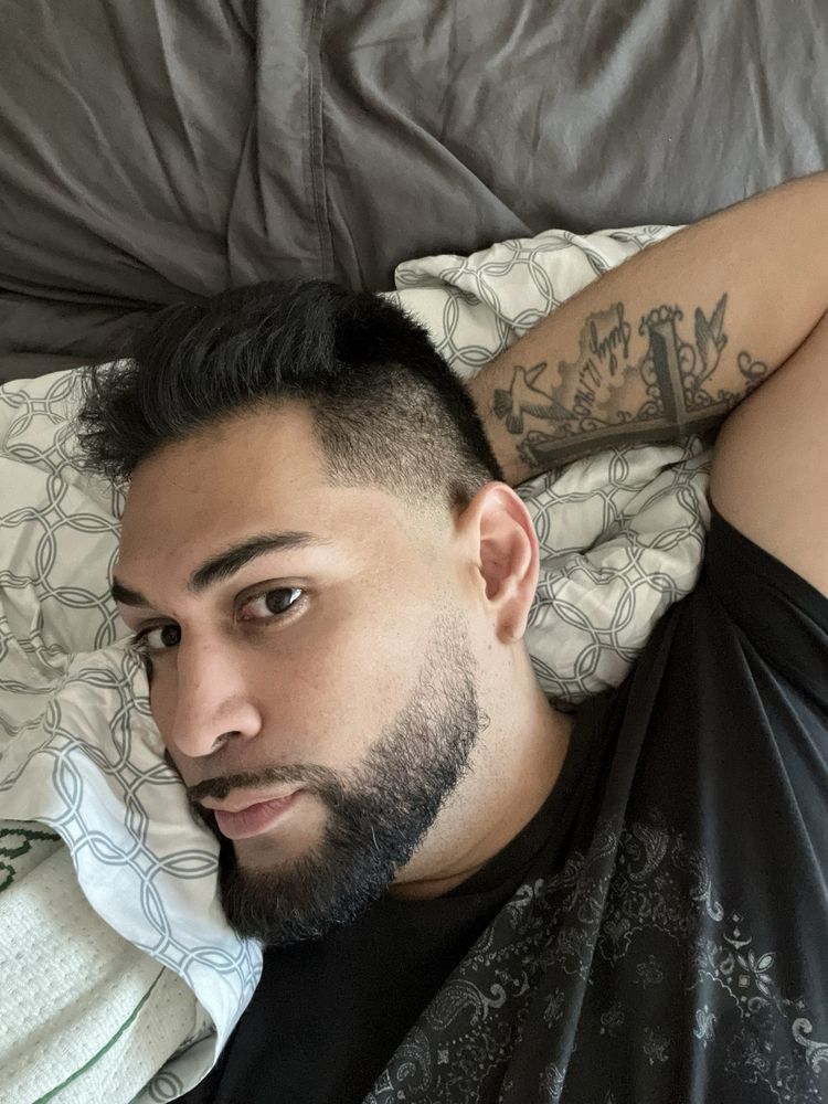 Black Sails Barbershop Logo