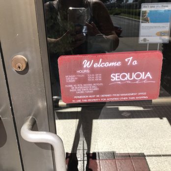 Sequoia Mall - Hour and time - Shopping Centers Near Me - Visalia, California