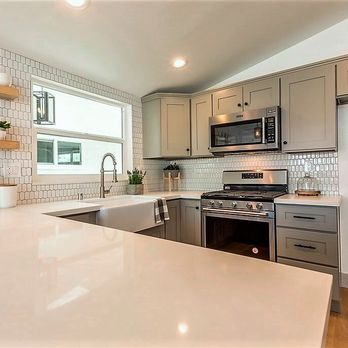 Right Step Remodeling & Construction - a clean kitchen - Flooring Near Me Right Step Remodeling & Construction - a clean kitchen - Flooring Near Me