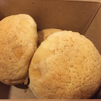 Tim Ho Wan - Baked BBQ pork buns - Dim Sum Near Me - Honolulu, Hawaii