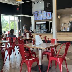BJ Hot Chicken - Inside