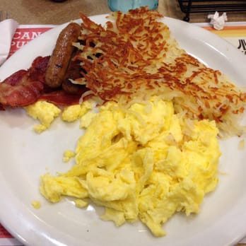 Denny's - I guess the presentation could've been better lol - American Near Me - Sacramento, California Denny's - I guess the presentation could've been better lol - American Near Me - Sacramento, California
