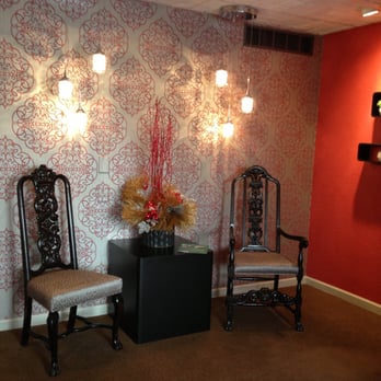 Soulstice Massage - The lobby is beautifully decorated. - Massage Therapy Near Me - Englewood, Colorado Soulstice Massage - The lobby is beautifully decorated. - Massage Therapy Near Me - Englewood, Colorado